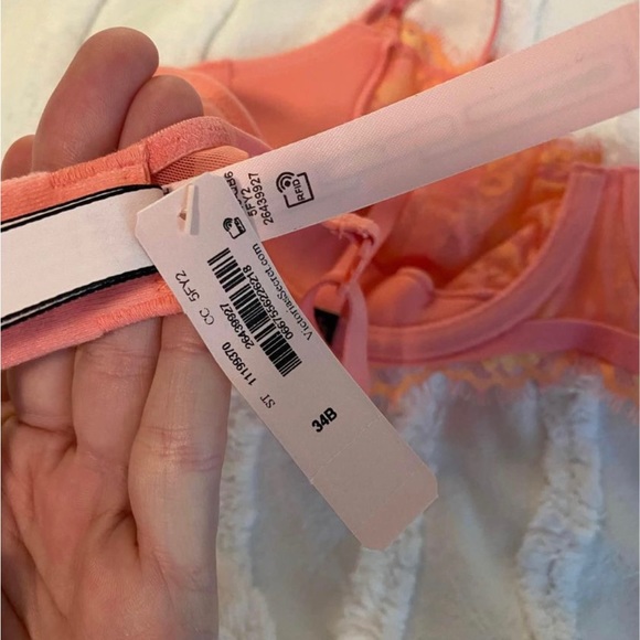 Unlined dream angels bra - Picture 2 of 2